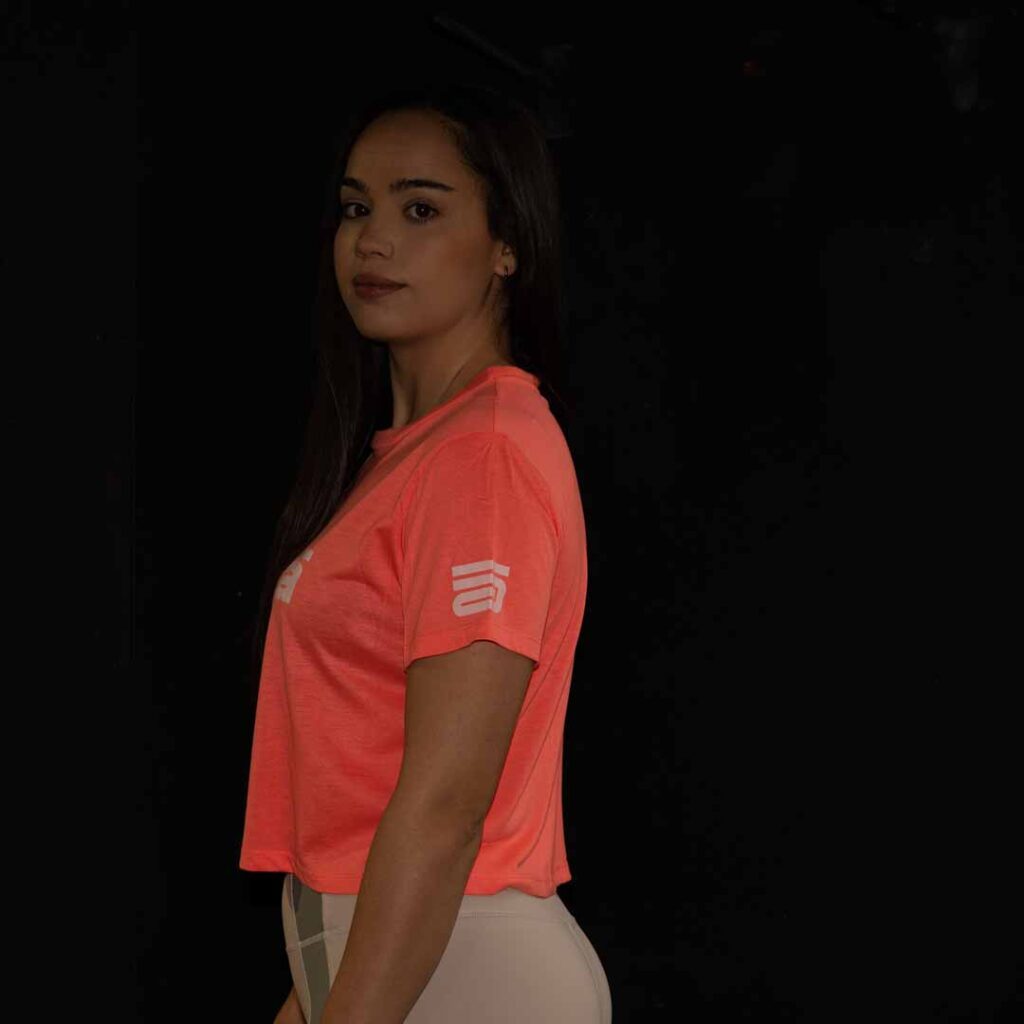 DSC04322-CAMISETA-MUJER-CROP--NARANJA-2-_(2)