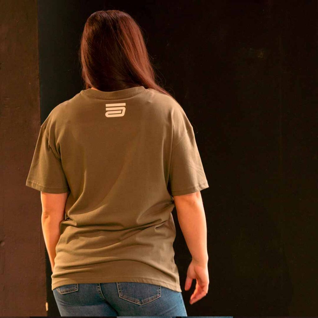 camiseta-iversize-verde-oliva-hanta-